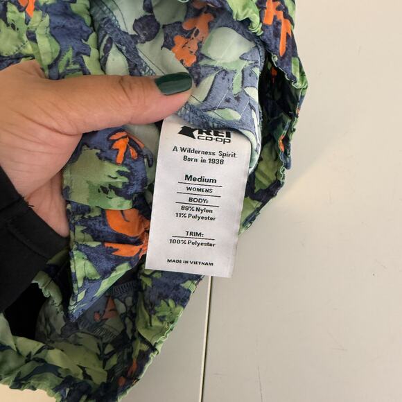 REI Co-Op Sahara Amphib Hiking Shorts High Rise Green Blue Womens - M - Picture 6 of 8